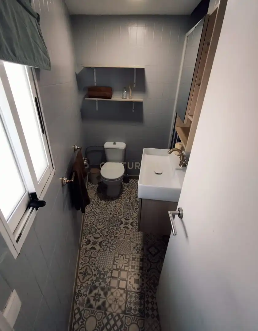 Bany de Casa o xalet en venda en Cáceres amb Traster, Moblat i Rentadora