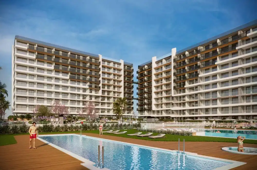Appartamento con piscina in vendita a Av. de las Olas 15 B