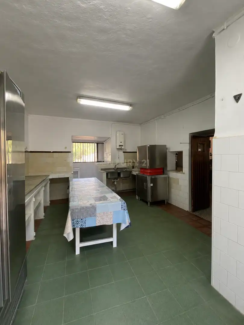 Cocina de Edificio en venta en Valencia de Alcántara