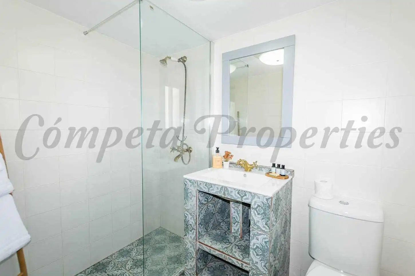 Casa amb piscina en venda a Avda Pescia - Ctra de Frigiliana, imagen 28