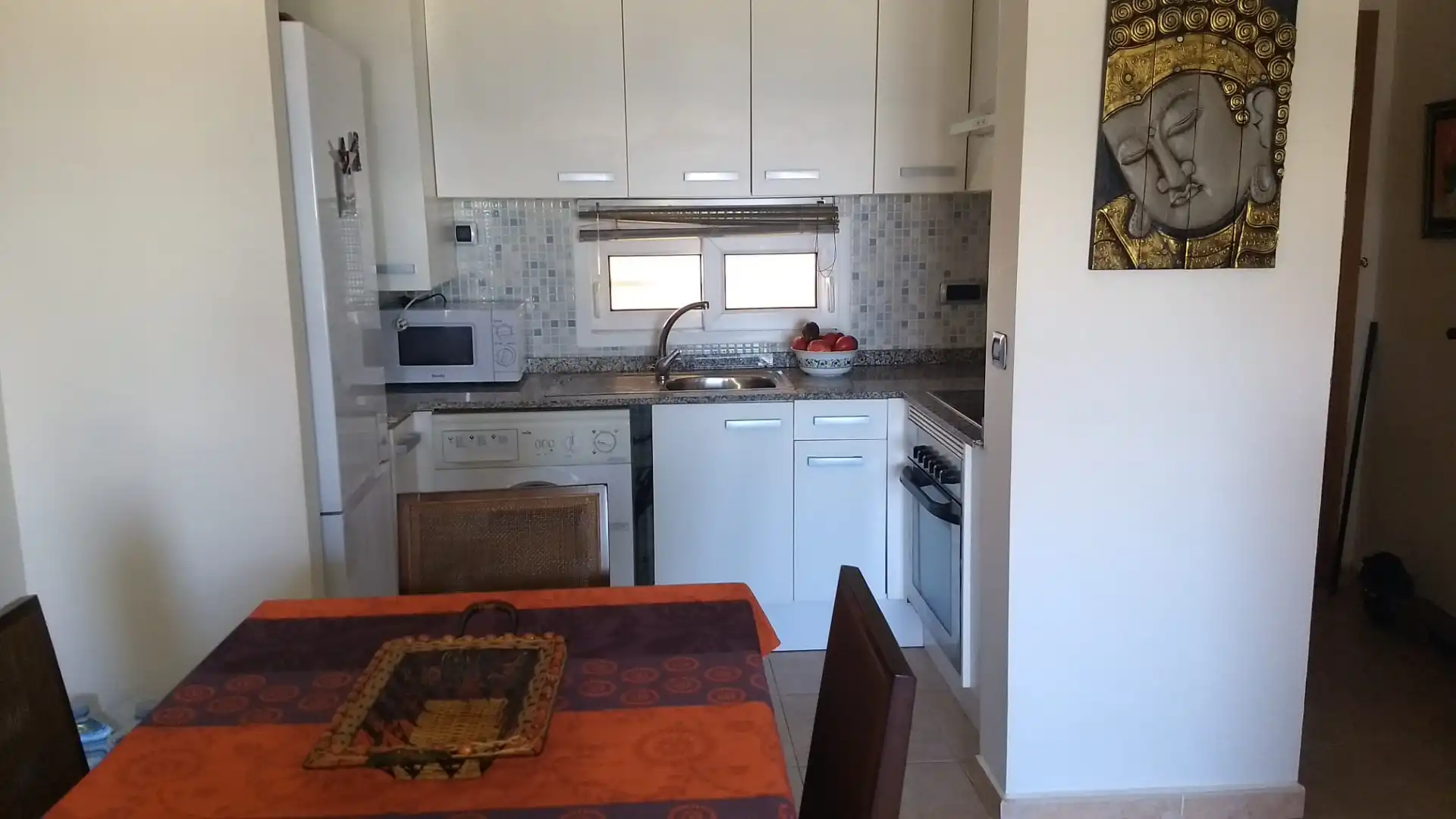 Cuina de Apartament de lloguer en La Manga del Mar Menor amb Aire condicionat, Calefacció i Terrassa