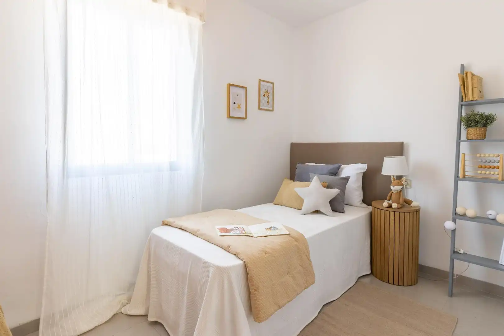 Habitación de Casa o chalet en venta en Almazora / Almassora con Jardín privado, Terraza y Trastero