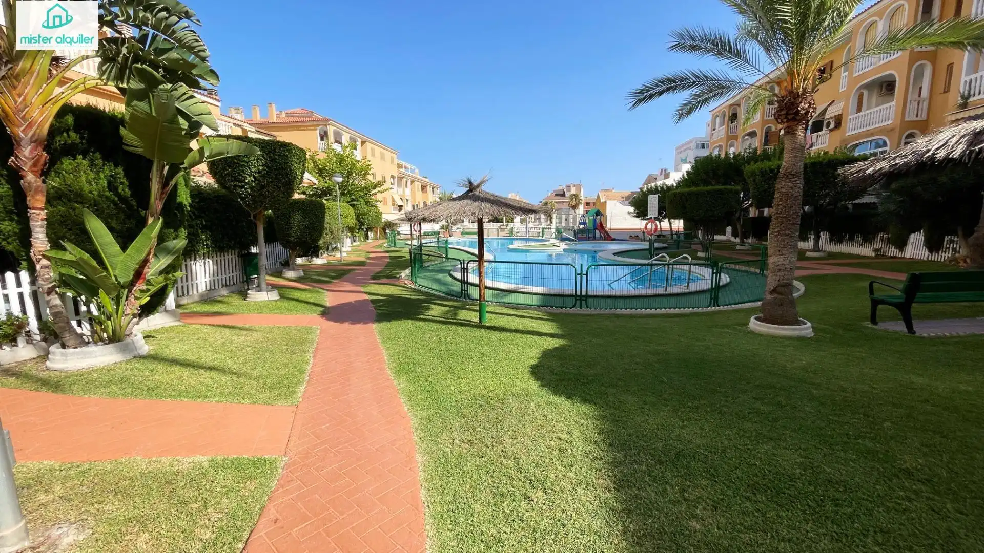 Schwimmbecken von Wohnungen zur Miete in El Campello mit Klimaanlage, Heizung und Terrasse