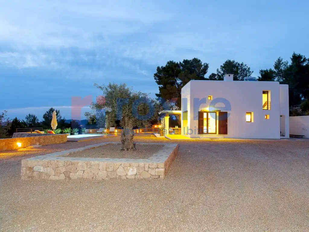 Vista exterior de Casa o chalet de alquiler en Sant Josep de sa Talaia