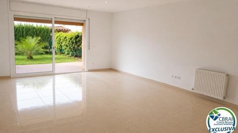 Foto 2 de Casa o xalet en venda a Calle L'arenal, 13, Puigmal - Mas Nou, Empuriabrava