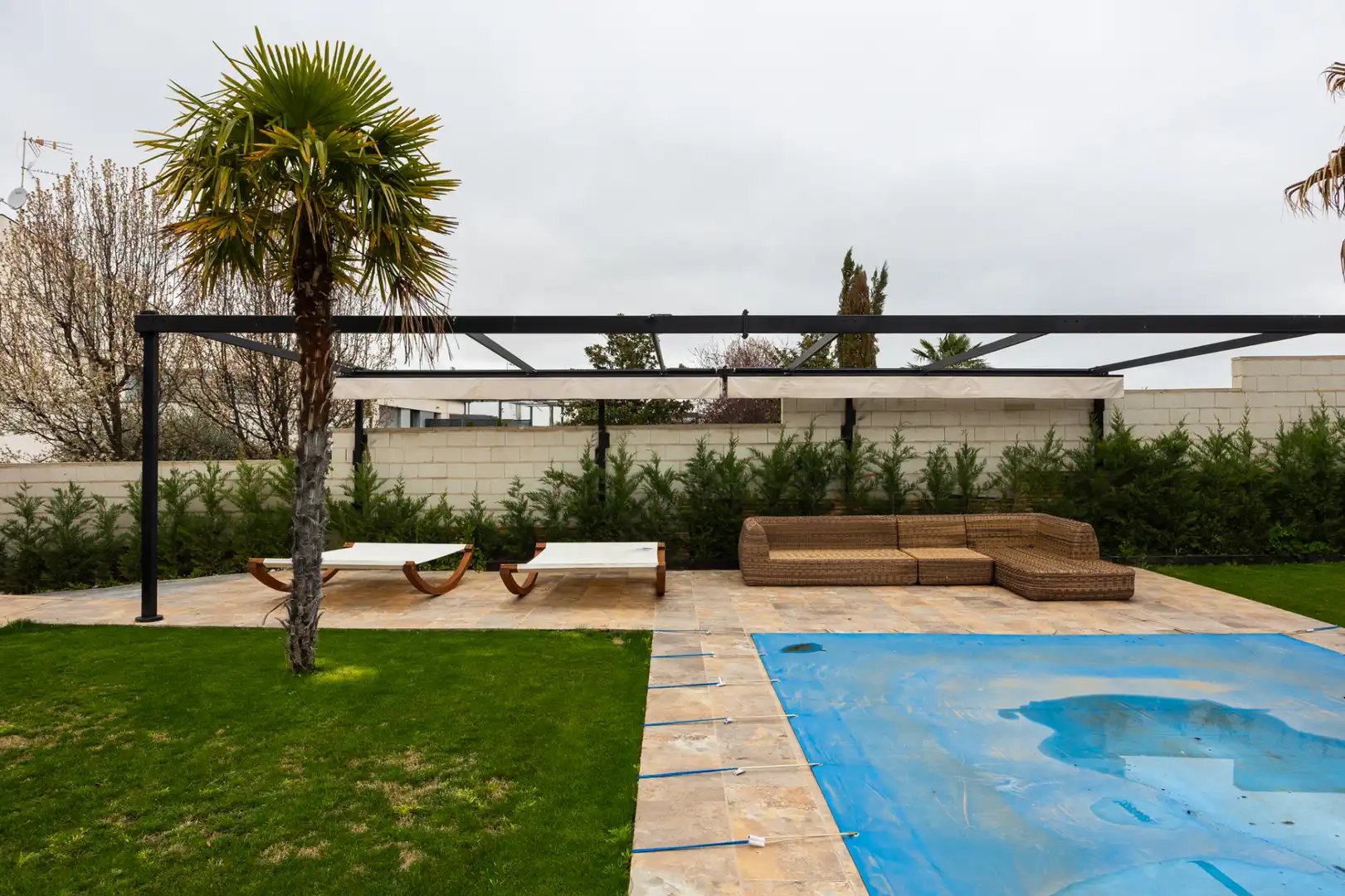 Piscina de Casa o chalet en venta en Layos con Aire acondicionado, Calefacción y Jardín privado