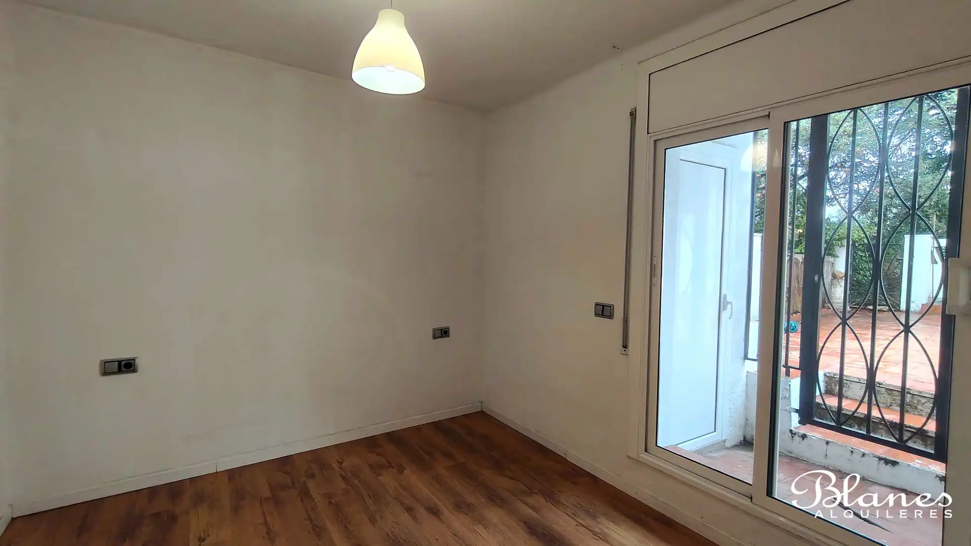 Piso con jardín en venta en Carrer de la Marialluïsa, imagen 15