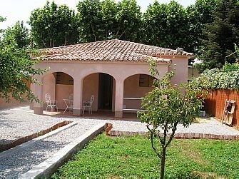 Exterior view of House or chalet for sale in Sant Cugat del Vallès  with Air Conditioner, Heating and Private garden