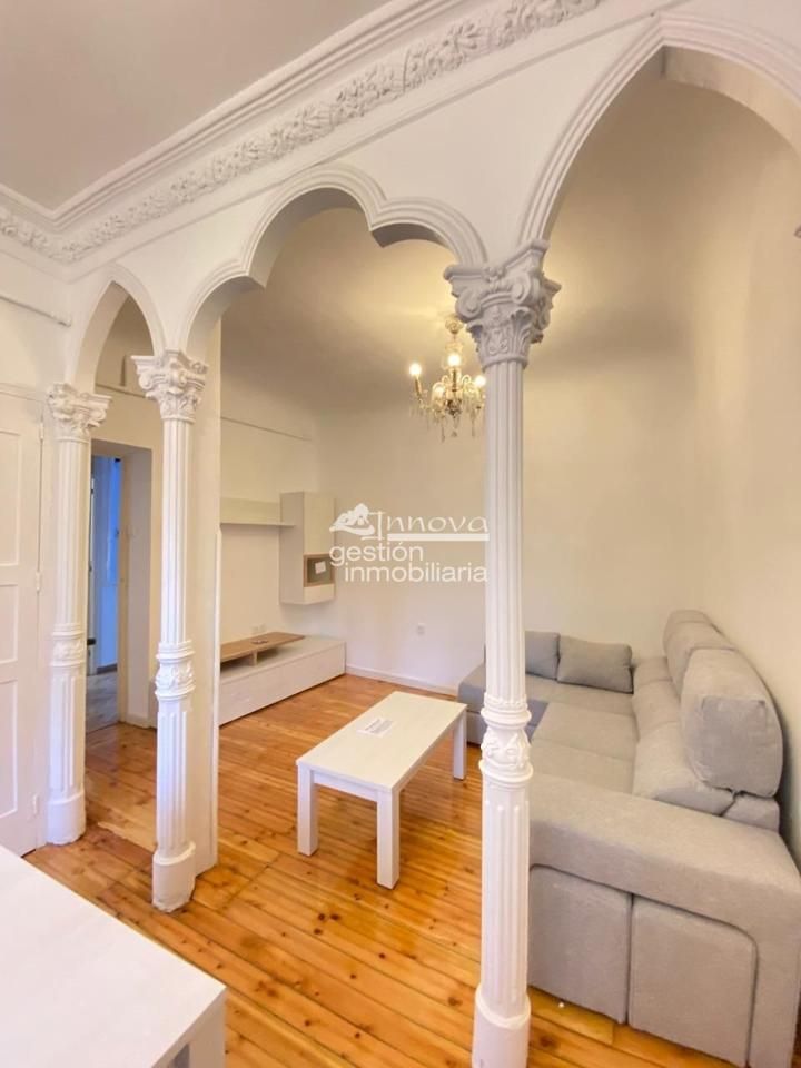 Living room of Flat for sale in Segovia Capital  with Heating, Terrace and Storage room