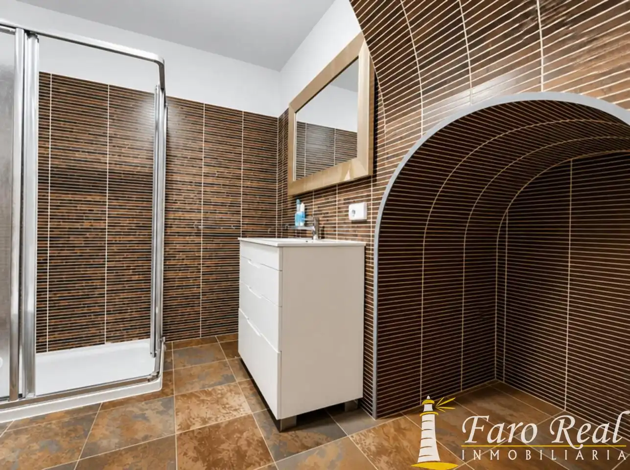 Bathroom of Study for rent in Sanlúcar de Barrameda  with Furnished