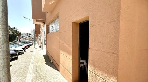 Se vende local comercial en Tarifa