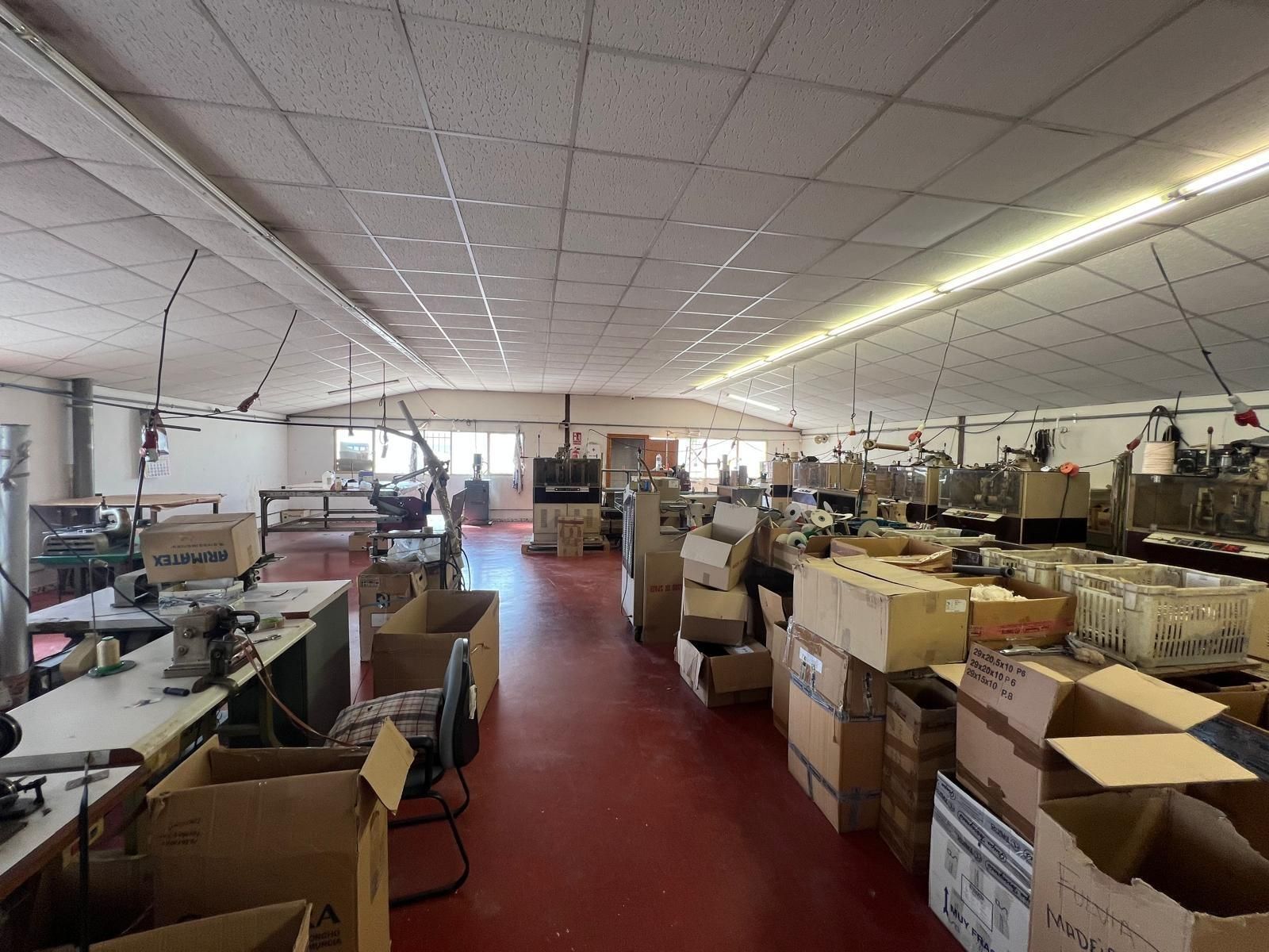 Nau industrial en venda en Elche / Elx