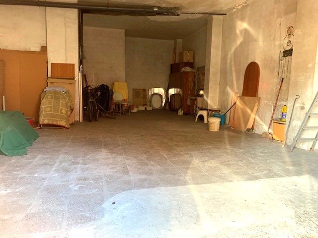 Local en venda en Badalona