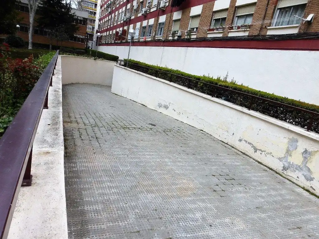 Garage for rent in Calle de la Cruz del Sur, 16, Estrella