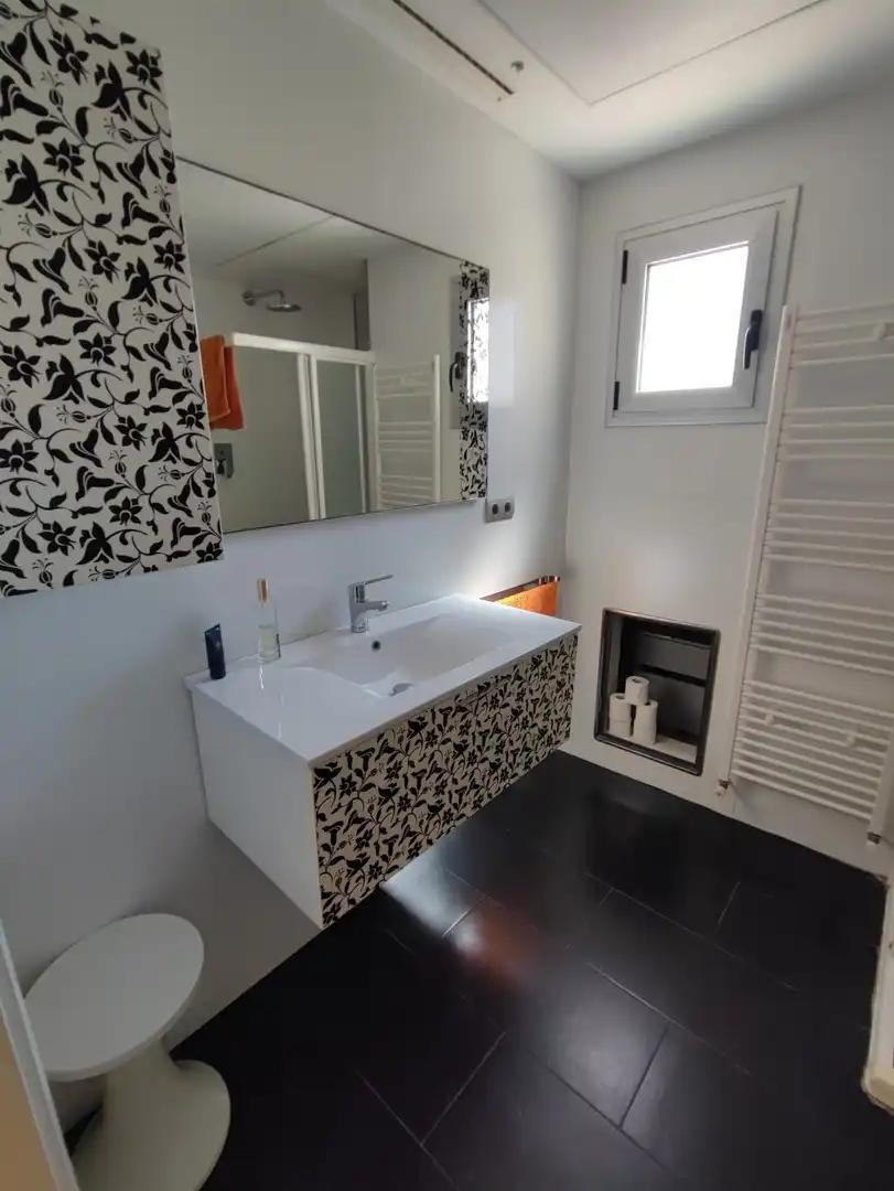 Badezimmer von Haus oder Chalet zum Verkauf in Sueca mit Klimaanlage und Abstellraum