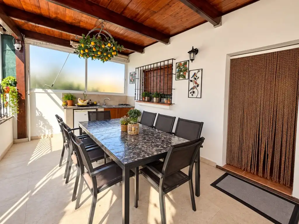 Terraced house for sale in Calle Cruces, imagen 2