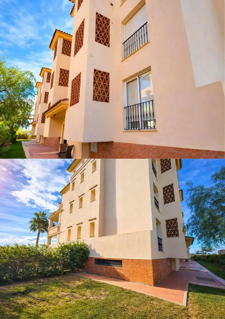 Vista exterior de Apartament en venda en Estepona amb Aire condicionat, Calefacció i Jardí privat