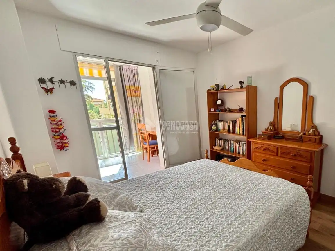 Bedroom of Flat for sale in Benalmádena  with Air Conditioner, Heating and Parquet flooring