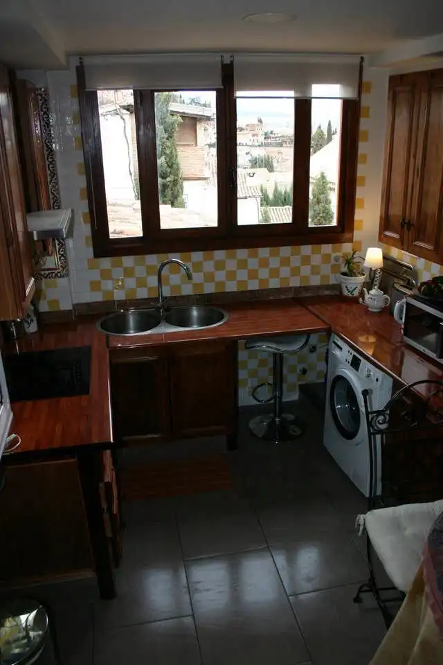 Dachboden zur Miete in Barrio de Albaicín