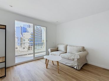 Apartamento con ascensor en venta en Delta Muga 6