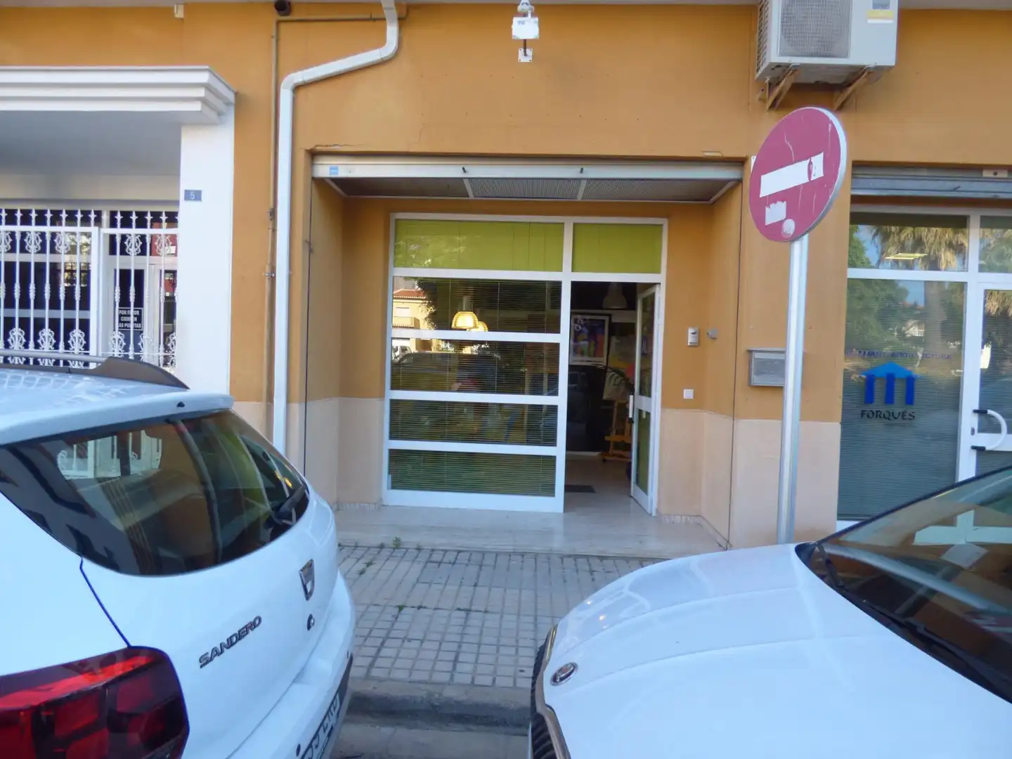 Business premises for sale in Ondara