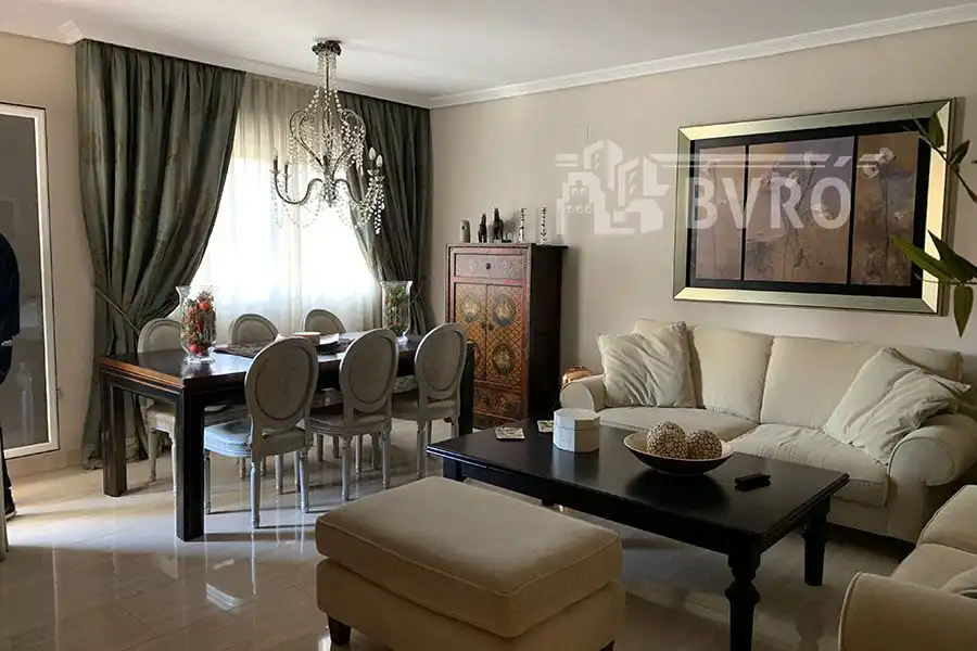 Piso con ascensor en venta en Noroeste