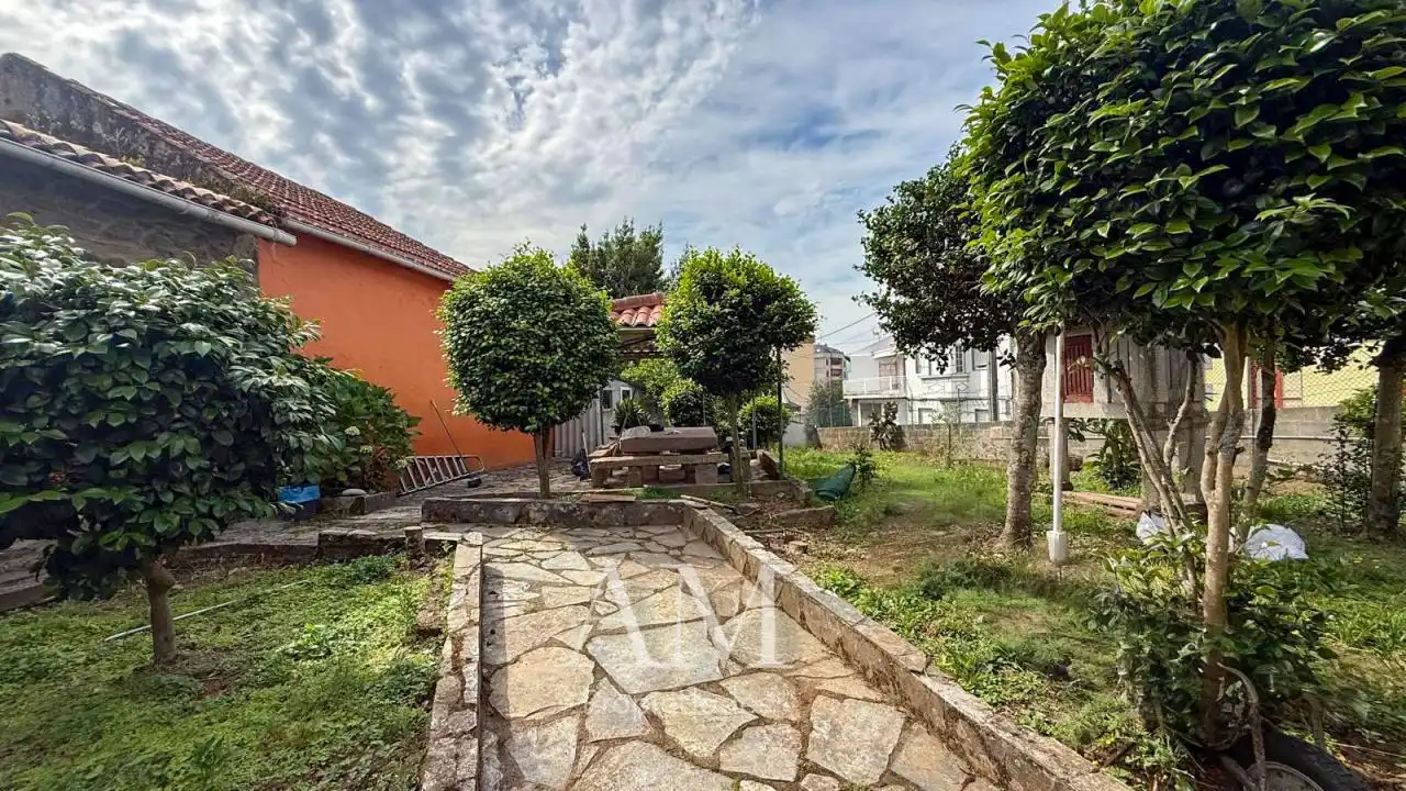 Jardín de Casa adosada en venta en Vigo  con Calefacción, Jardín privado y Trastero