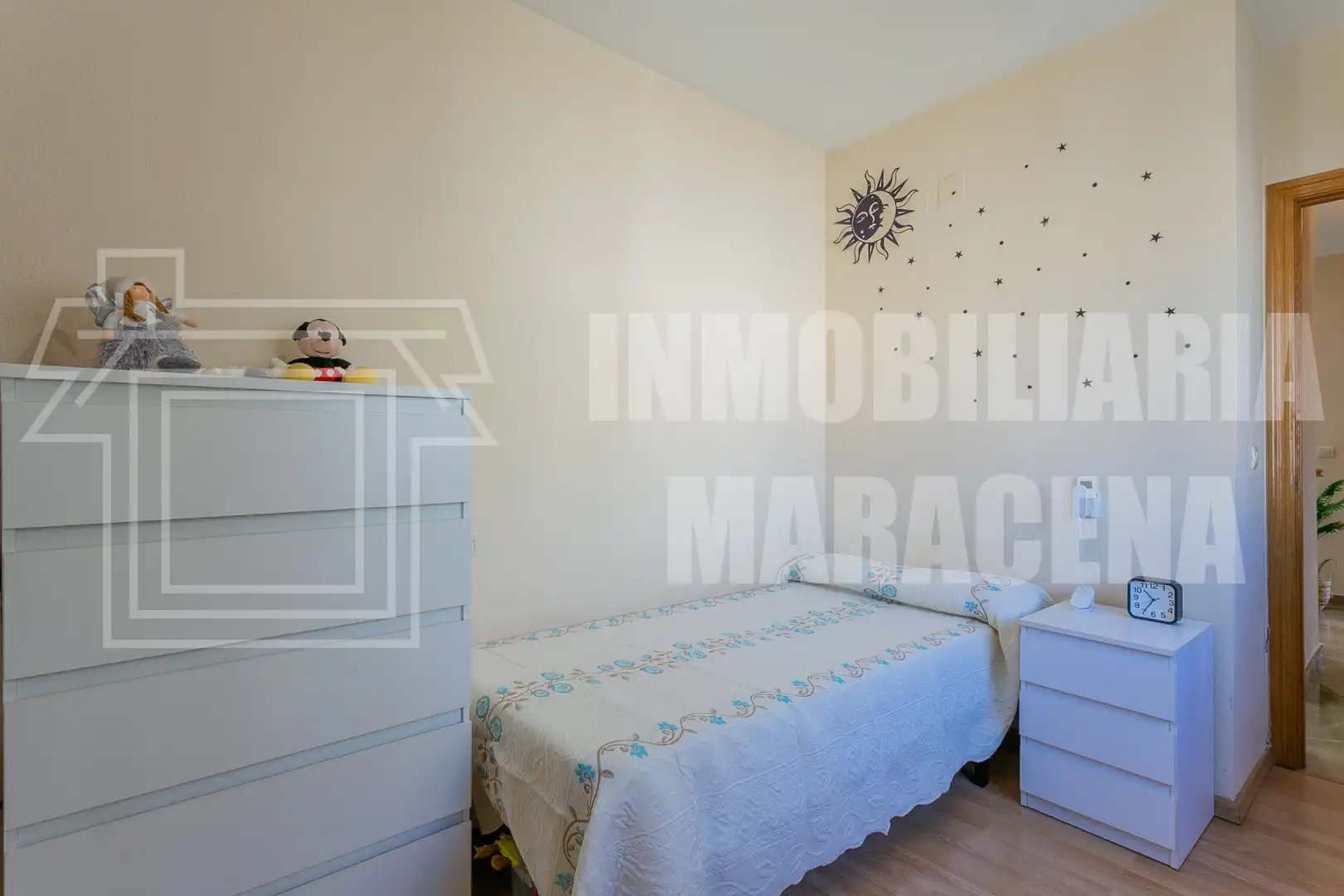 Bedroom of Houses for sale in Granada  with Air Conditioner, Heating and Parquet flooring
