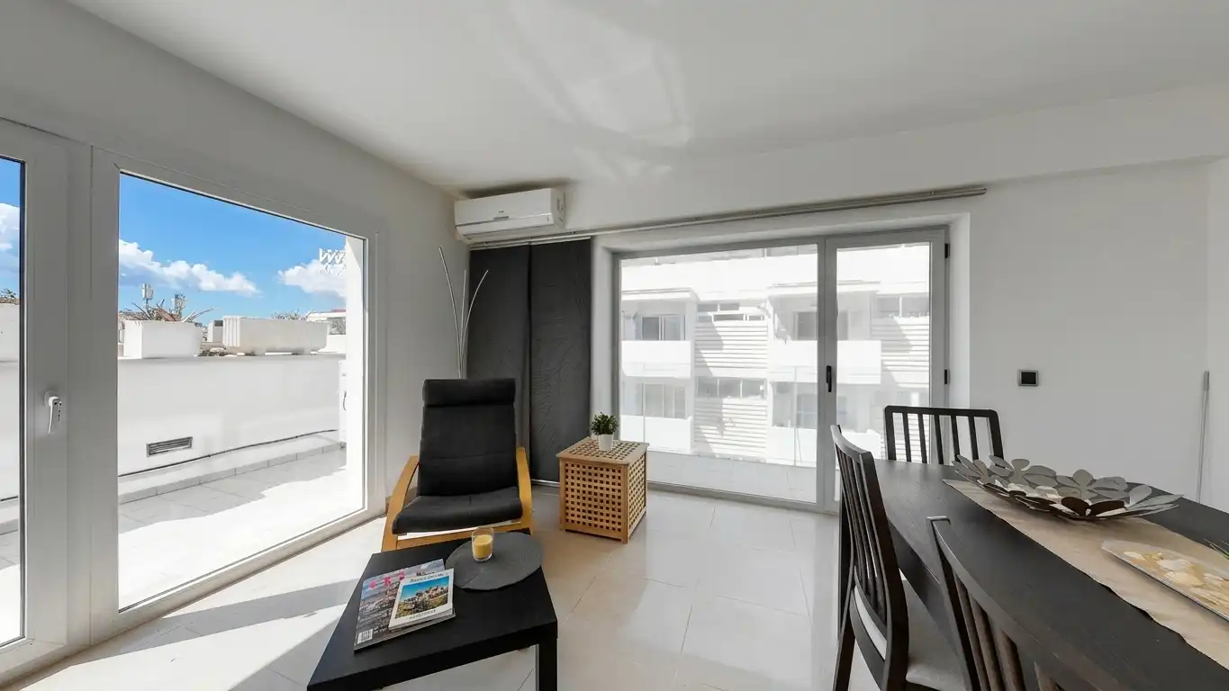 Terraza de Apartamento en venta en  Palma de Mallorca con Aire acondicionado, Trastero y Piscina