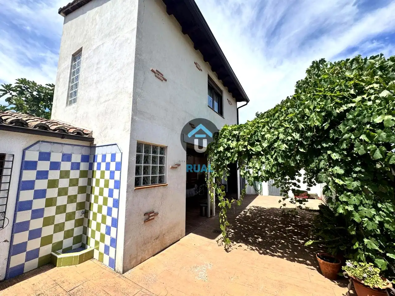 Exterior view of Houses for rent in Navalcán  with Terrace