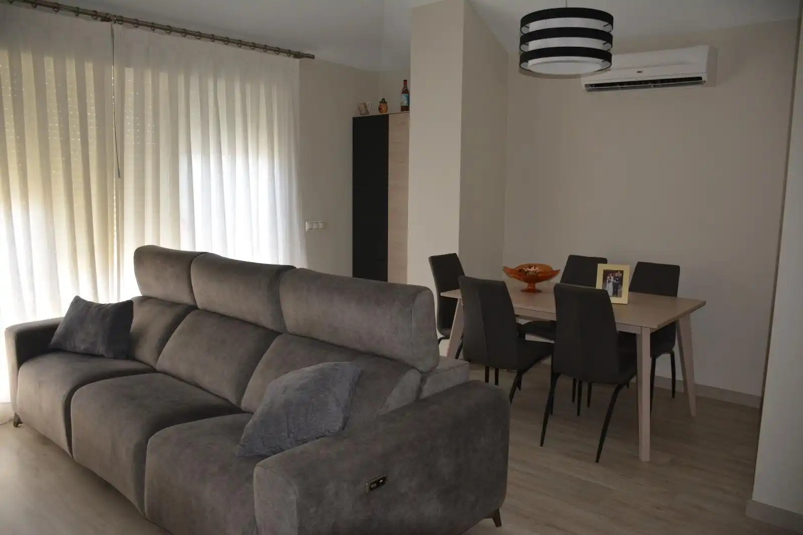 Sala d'estar de Àtic en venda en Aldaia amb Aire condicionat, Calefacció i Parquet