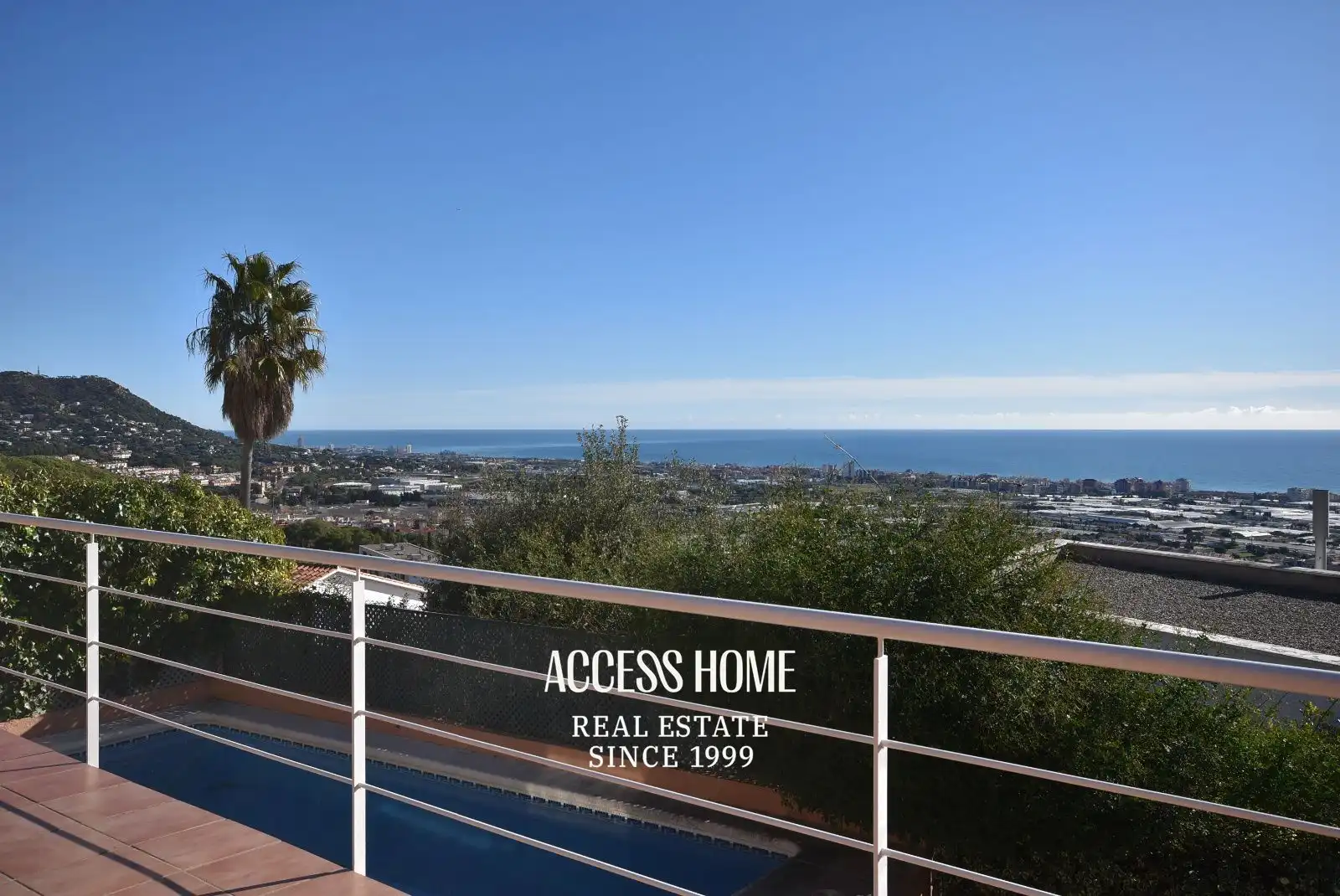 Vista exterior de Casa o chalet en venta en Premià de Dalt con Aire acondicionado, Calefacción y Terraza