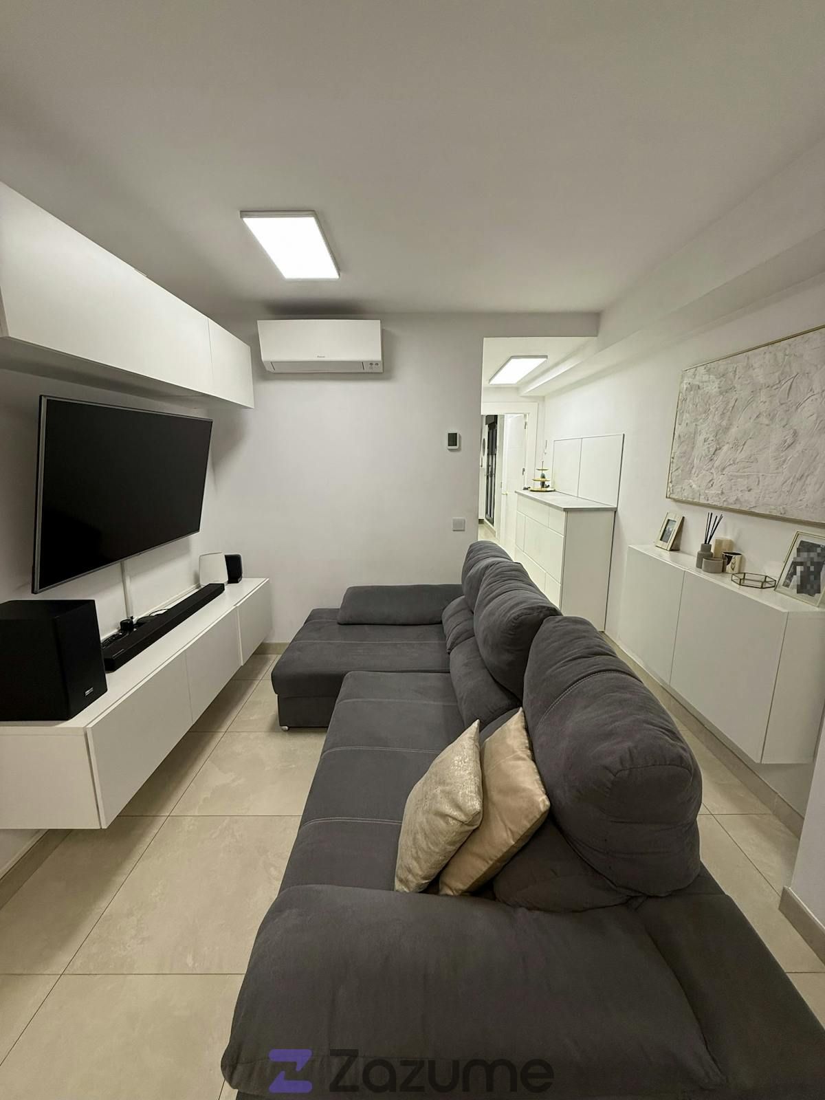 Sala d'estar de Pis de lloguer en San Sebastián de los Reyes amb Aire condicionat, Calefacció i Jardí privat