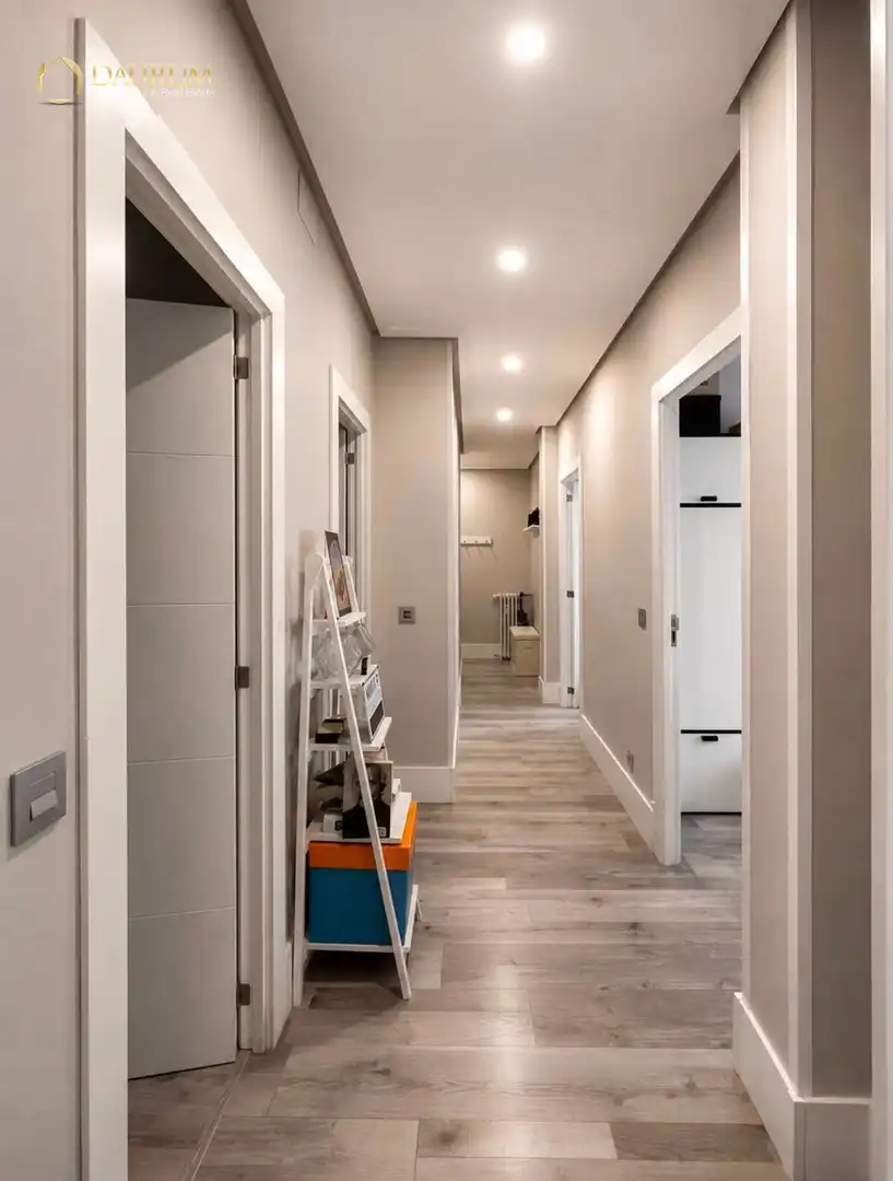 Piso con ascensor en venta en Escosura, imagen 12
