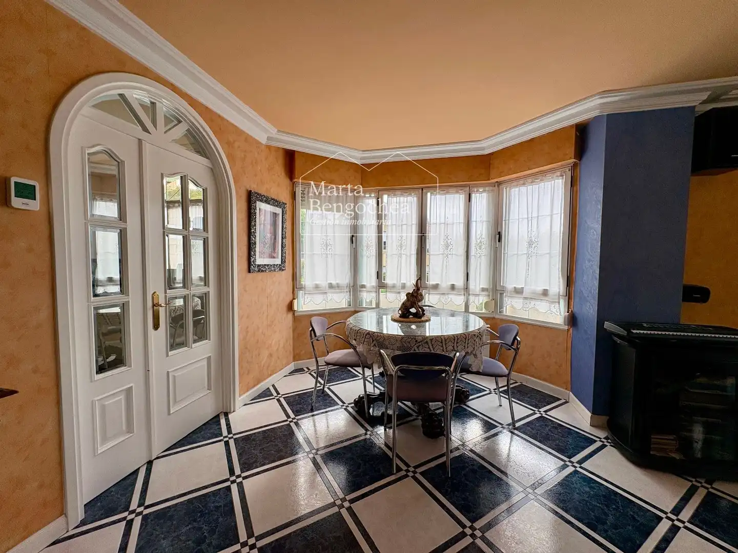 Dining room of Houses for sale in Zigoitia  with Heating, Private garden and Swimming Pool