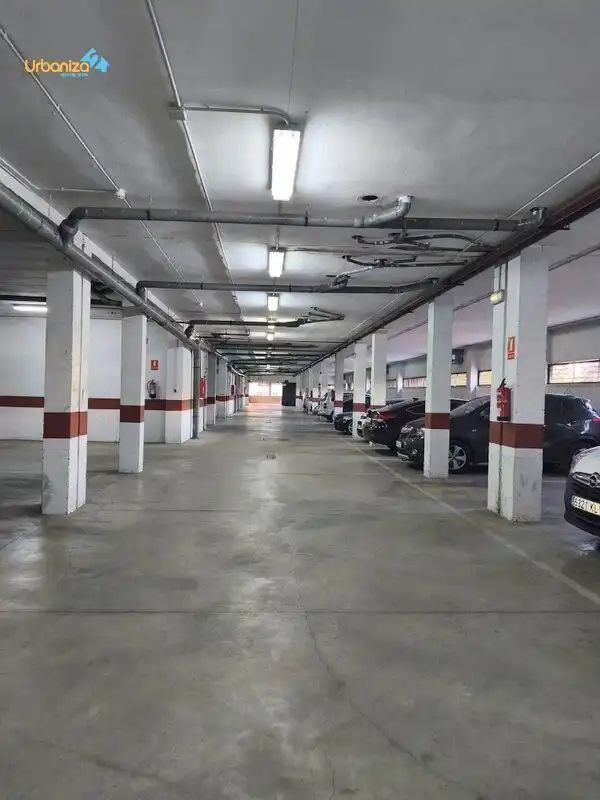 Parking de Piso en venta en Badajoz con Aire acondicionado y Alarma