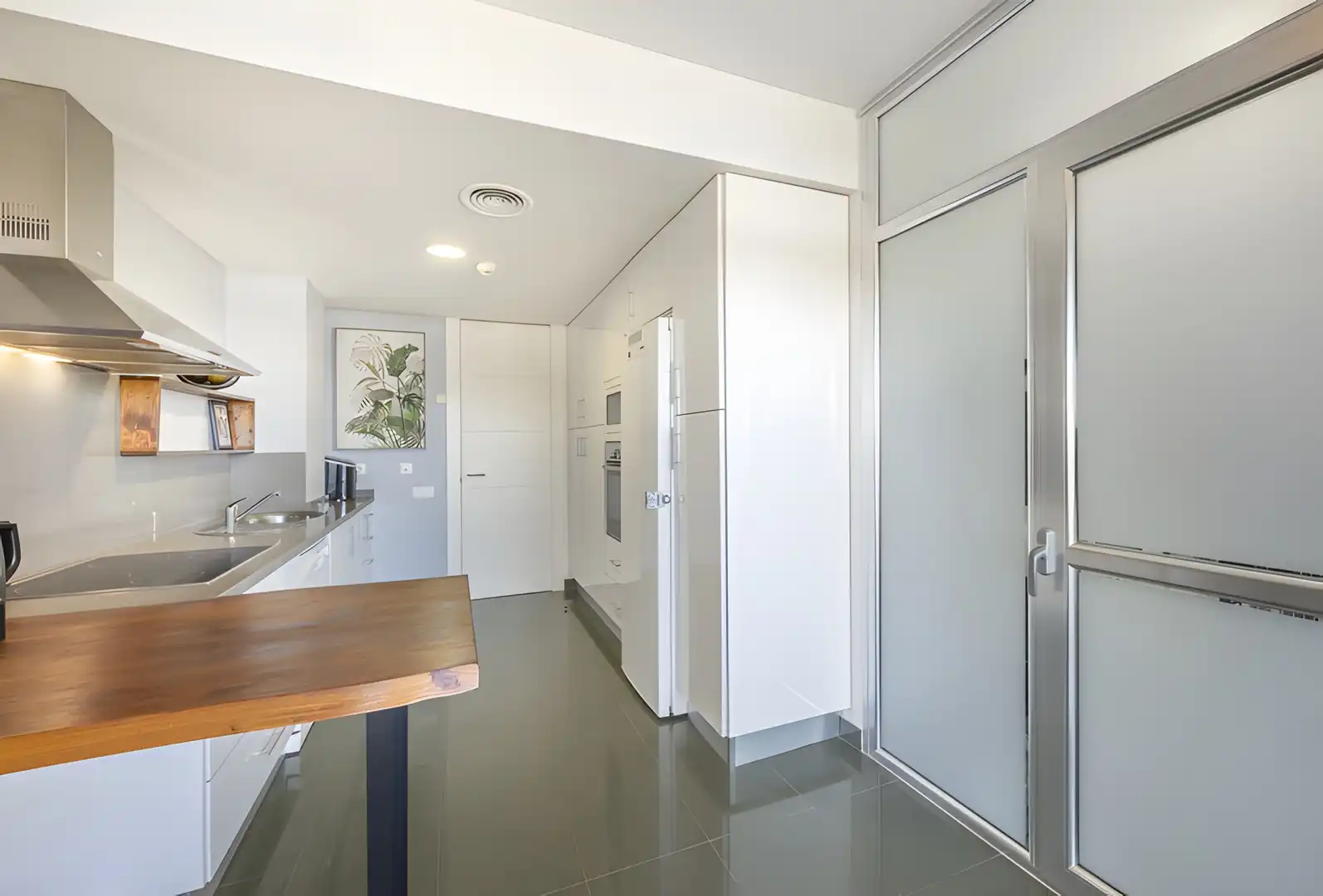 Apartament amb piscina en venda a Manilva Pueblo, imagen 3