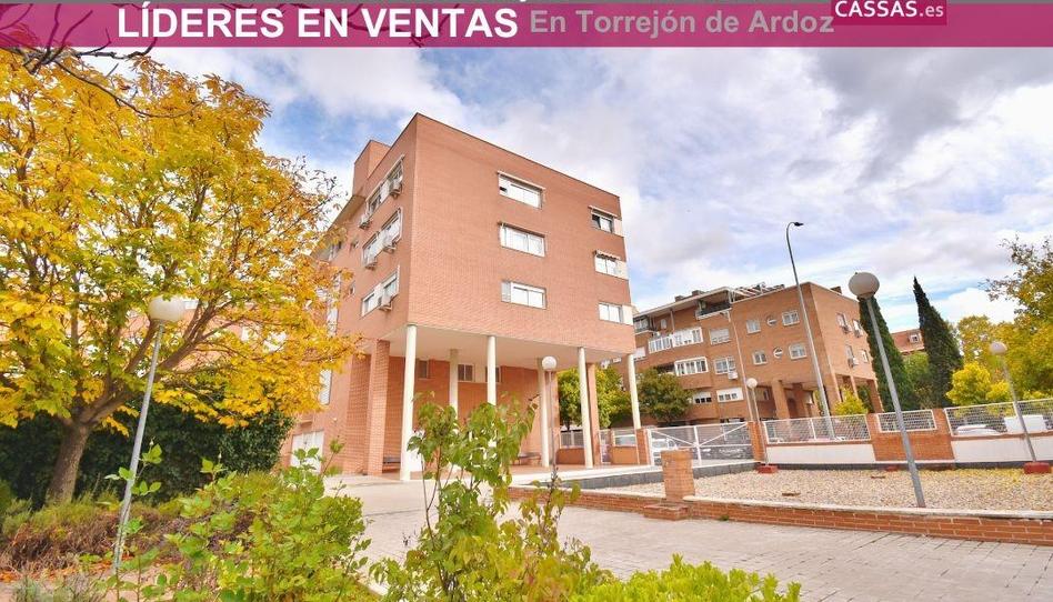 Photo 1 of Flat for sale in Avenida Fresnos, Fresnos I y II, Madrid