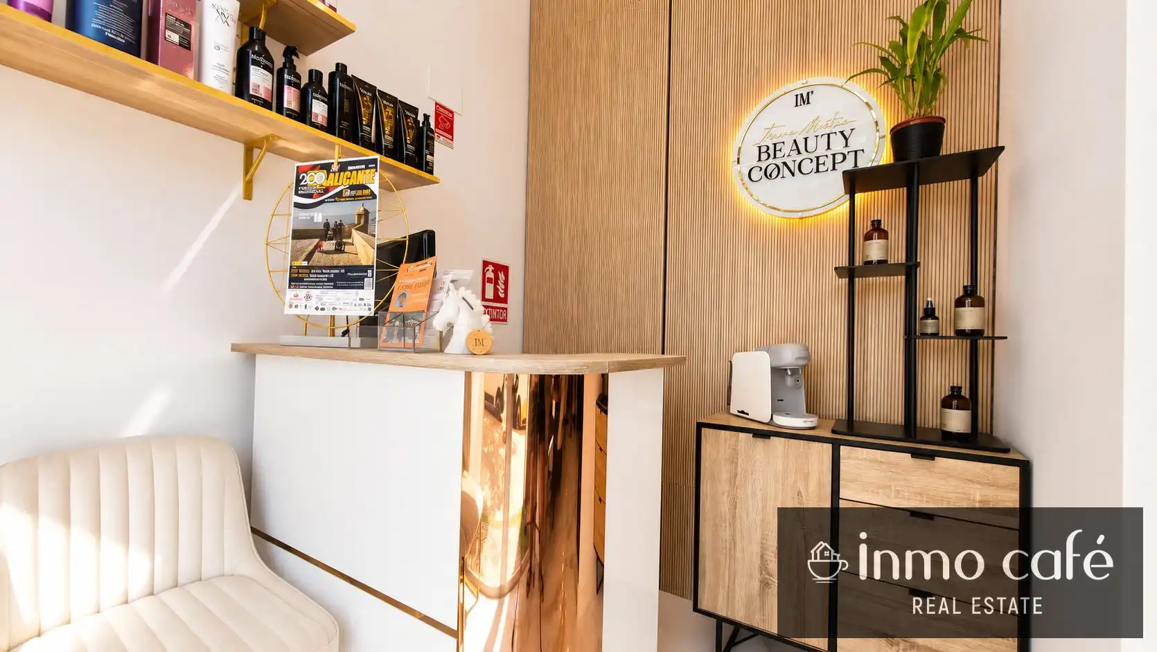 Local comercial en traspaso en CALLE ROSA CHACEL, imagen 2