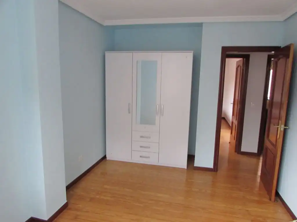 Bedroom of Flat for sale in Piélagos  with Heating, Parquet flooring and Storage room