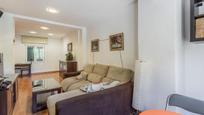 Living room of Flat for sale in  Granada Capital  with Air Conditioner