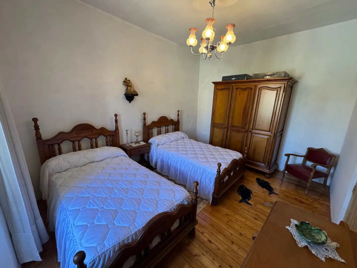 Habitación de Finca rústica en venta en Osorno la Mayor con Parquet, Trastero y Amueblado