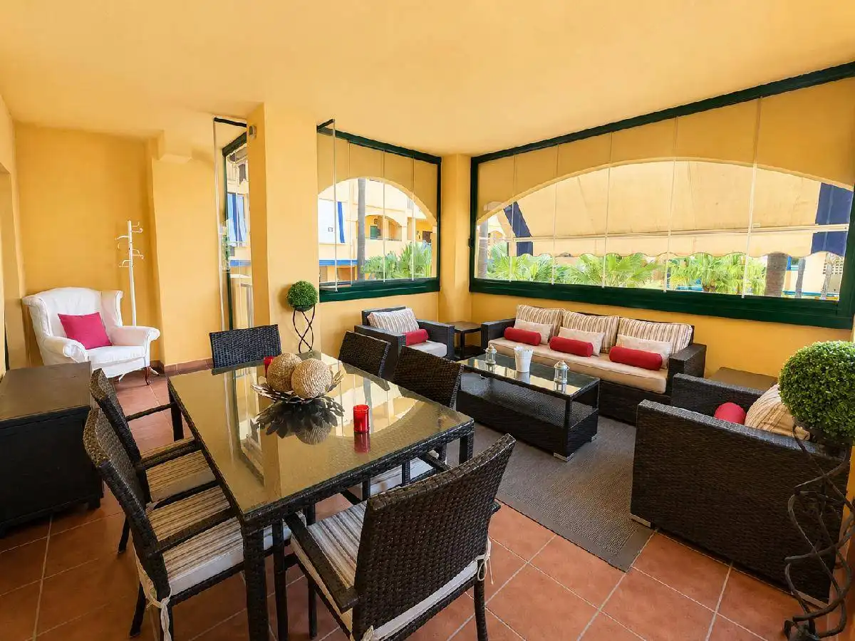 Terrassa de Pis en venda en Marbella amb Aire condicionat, Terrassa i Piscina