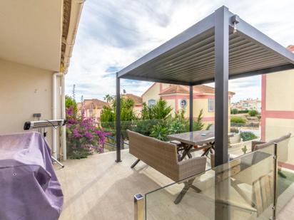 Terrassa de Casa adosada en venda en Torrevieja amb Aire condicionat, Piscina i Forn