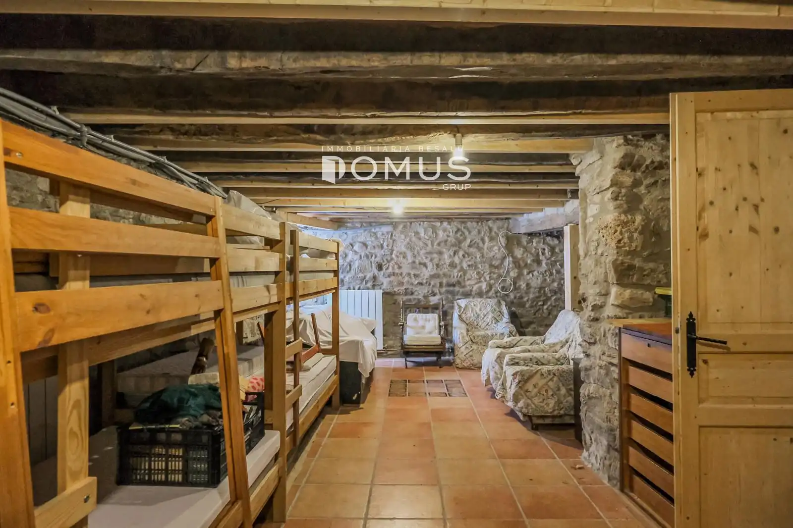 Finca rústica en venta en Santa Pau con Calefacción, Parquet y Piscina