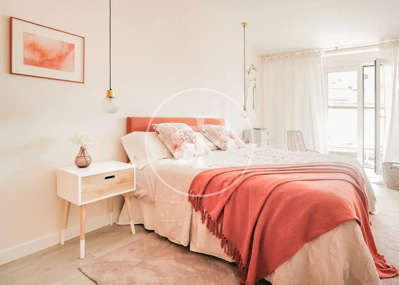 Attic for rent in C. de los Caños del Peral, Palacio