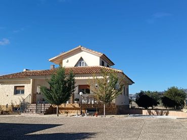 Xalet amb jardí en venda a casa doña teresa