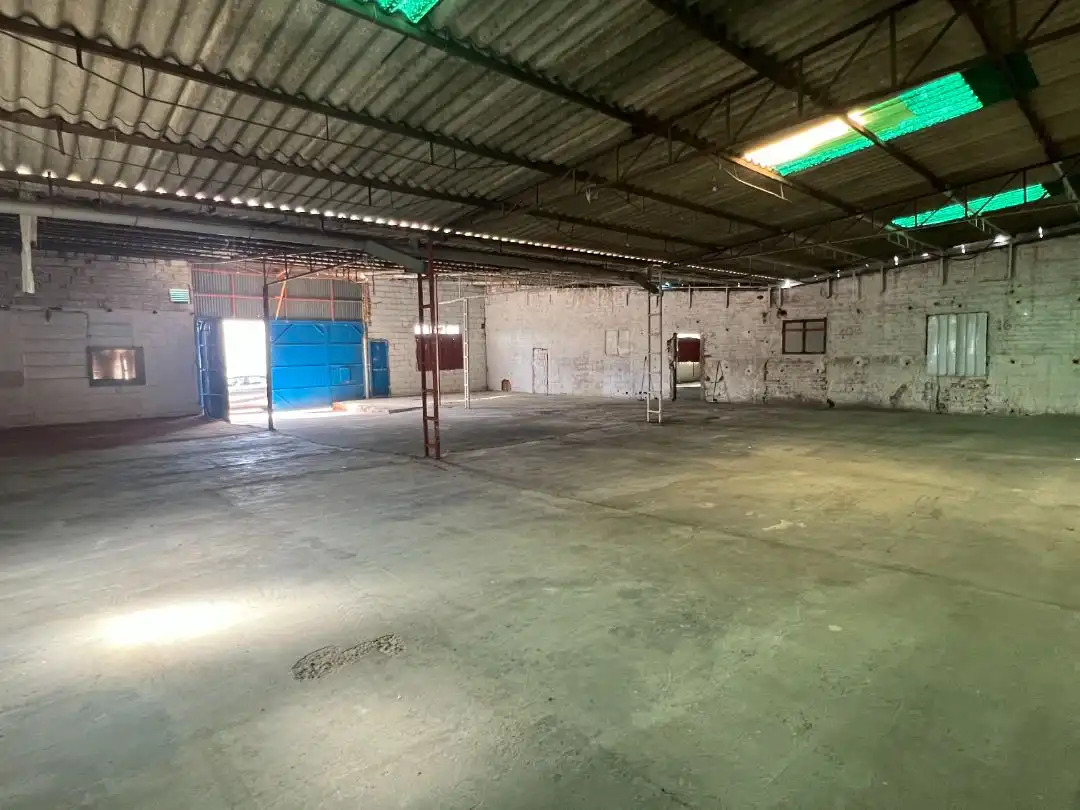Industrial building to rent in Calle Acebo 2, imagen 8