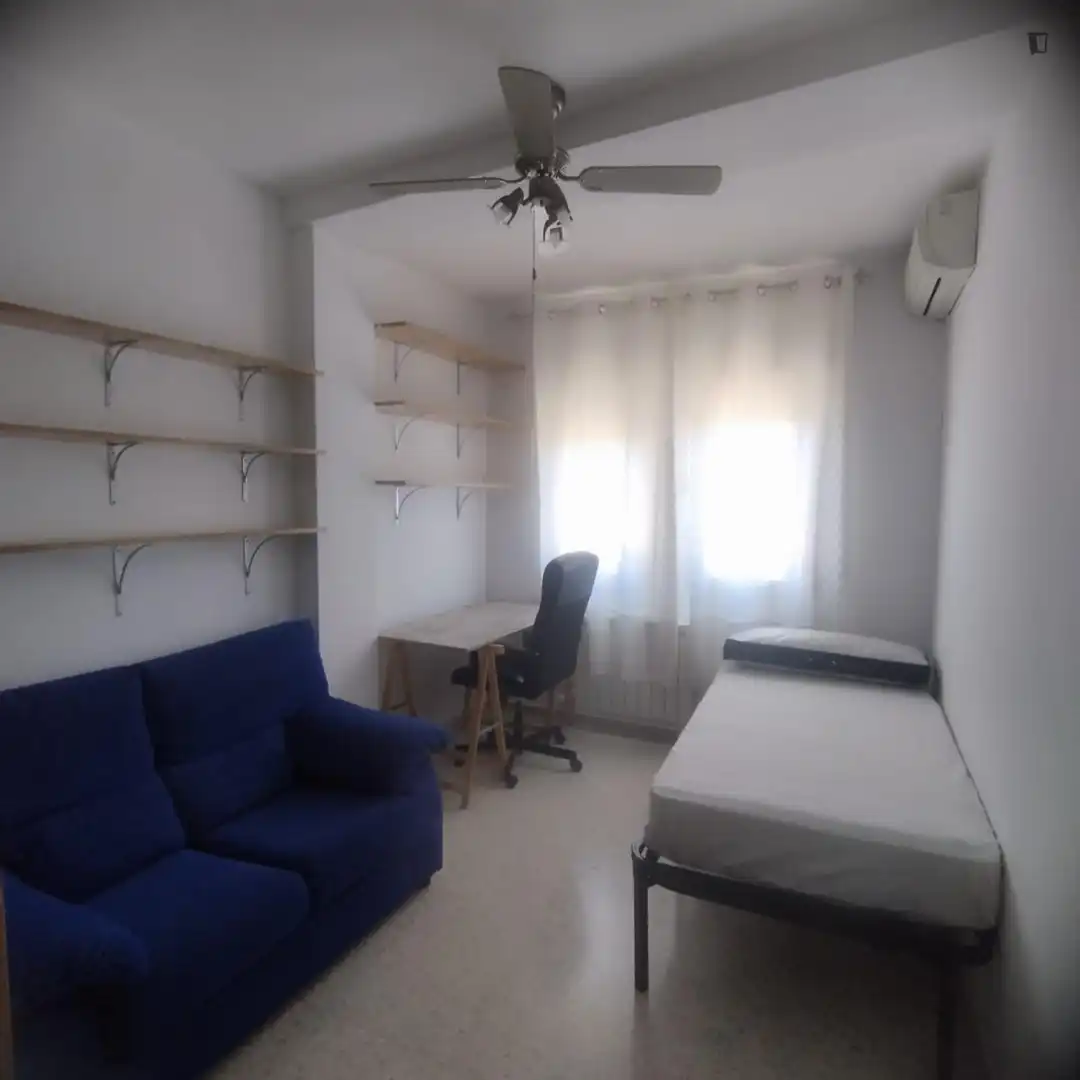 Habitació a Cerrillo de Maracena - Periodistas