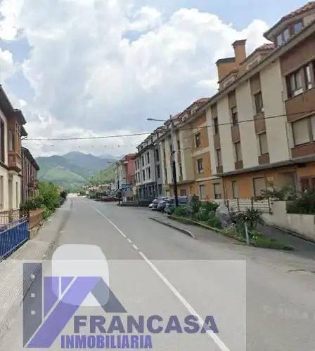 Flat with lift for sale in Aller, imagen 2